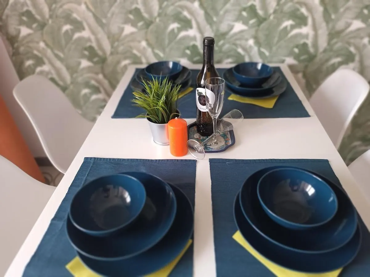 Apartamento Soleado Los Abrigos Apartment
